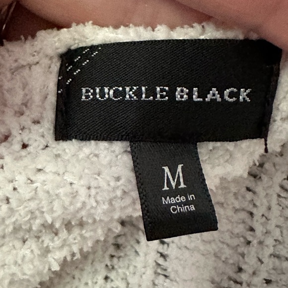 Buckle Black Ivory White Open Back Long sleeve Polyester Crew Neck Sweater Top - Picture 8 of 10